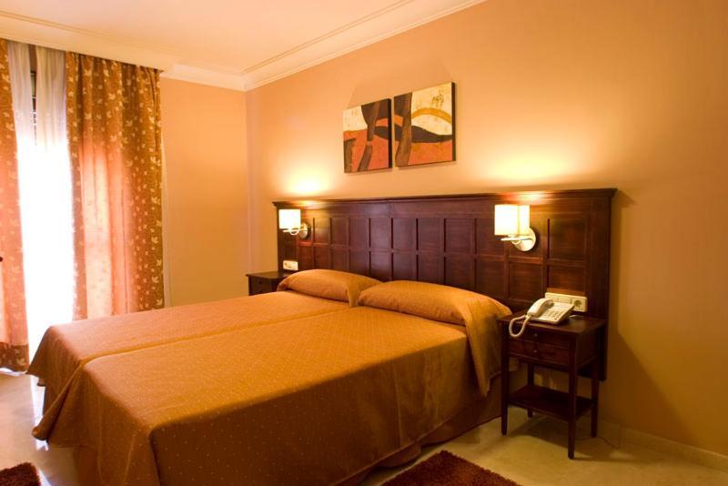 Sierra Hidalga Hotel 3*