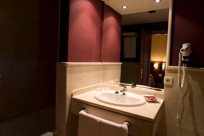 Hotel Sierra Hidalga 3*